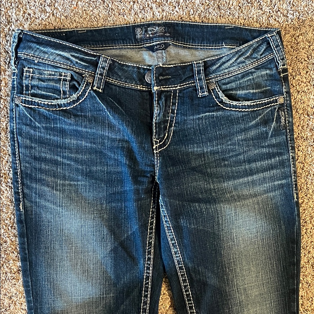 Women's Blue Jeans